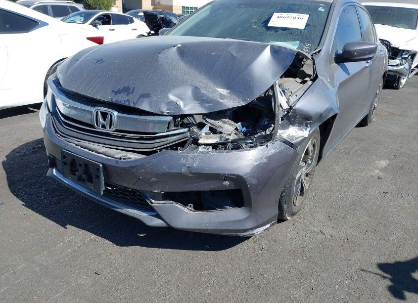 Photo 6 of 2017 Honda Accord LX (VIN 1HGCR2F45HA101597)
