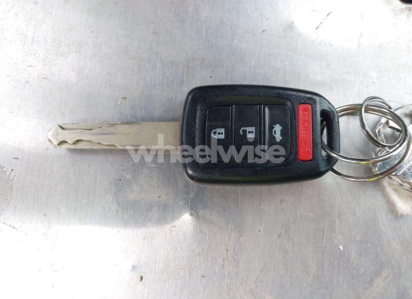 Photo 11 of 2016 Honda Accord LX (VIN 1HGCR2F46GA087742)