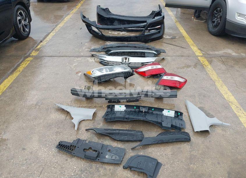 Photo 12 of 2016 Honda Accord LX (VIN 1HGCR2F46GA087742)