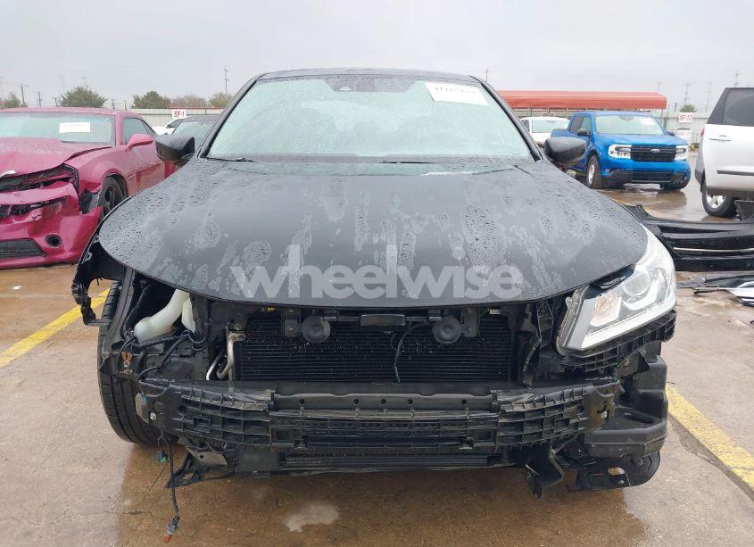 Photo 13 of 2016 Honda Accord LX (VIN 1HGCR2F46GA087742)