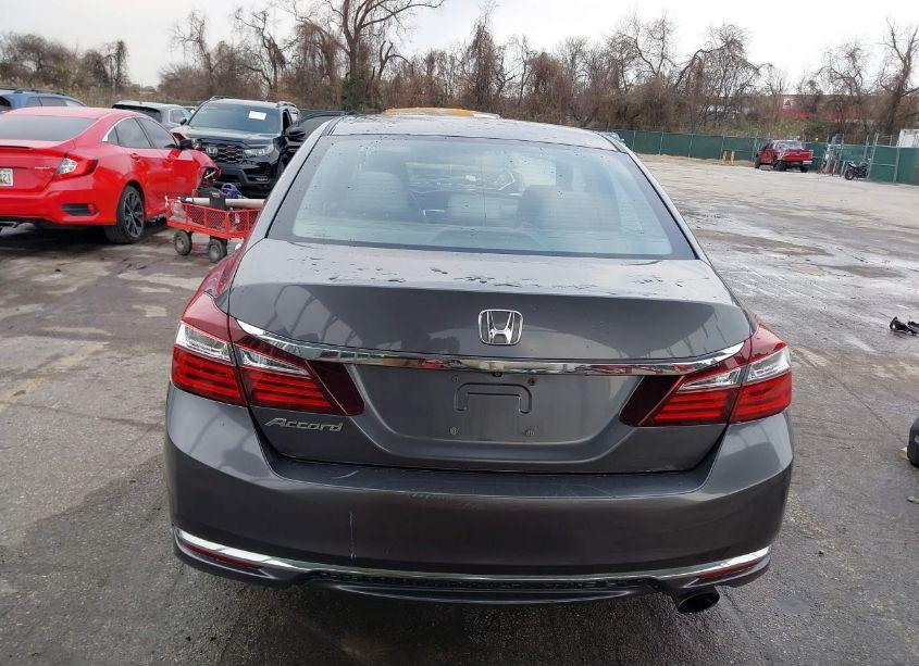 Photo 17 of 2016 Honda Accord LX (VIN 1HGCR2F49GA088349)