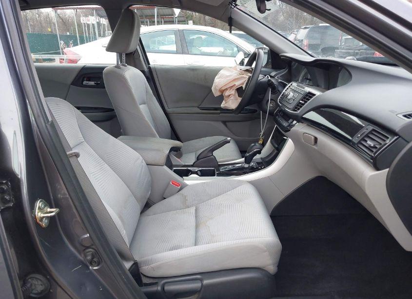 Photo 5 of 2016 Honda Accord LX (VIN 1HGCR2F49GA088349)