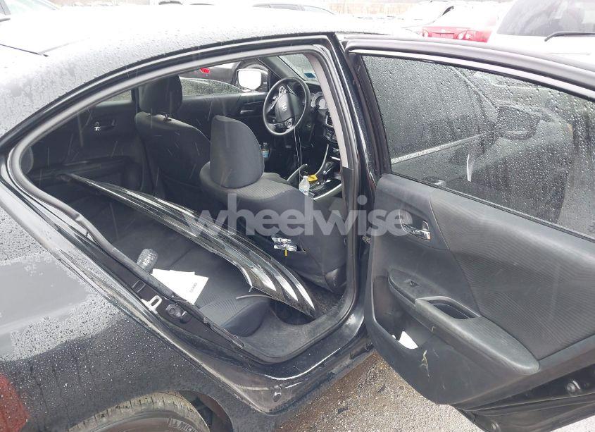 Photo 8 of 2016 Honda Accord LX (VIN 1HGCR2F4XGA075125)