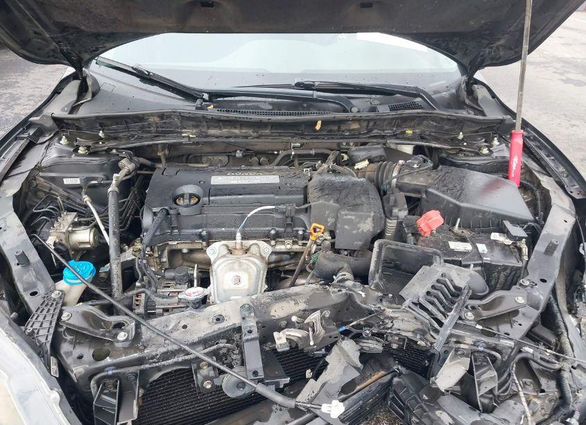 Photo 10 of 2013 Honda Accord SPORT (VIN 1HGCR2F50DA000518)