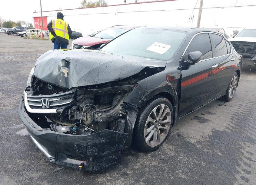 Photo 2 of 2013 Honda Accord SPORT (VIN 1HGCR2F50DA000518)