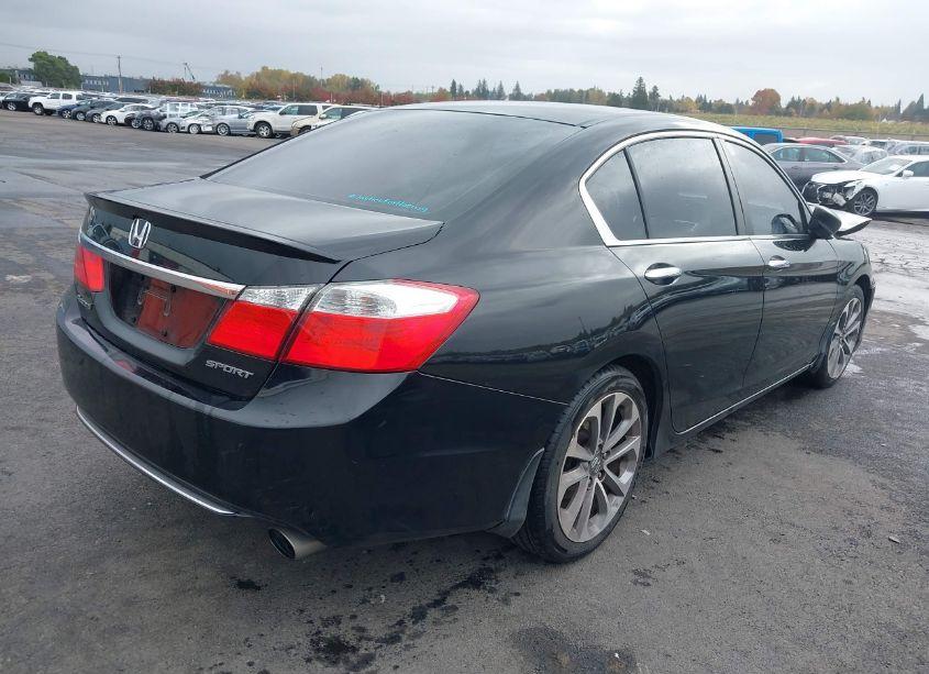 Photo 4 of 2013 Honda Accord SPORT (VIN 1HGCR2F50DA000518)