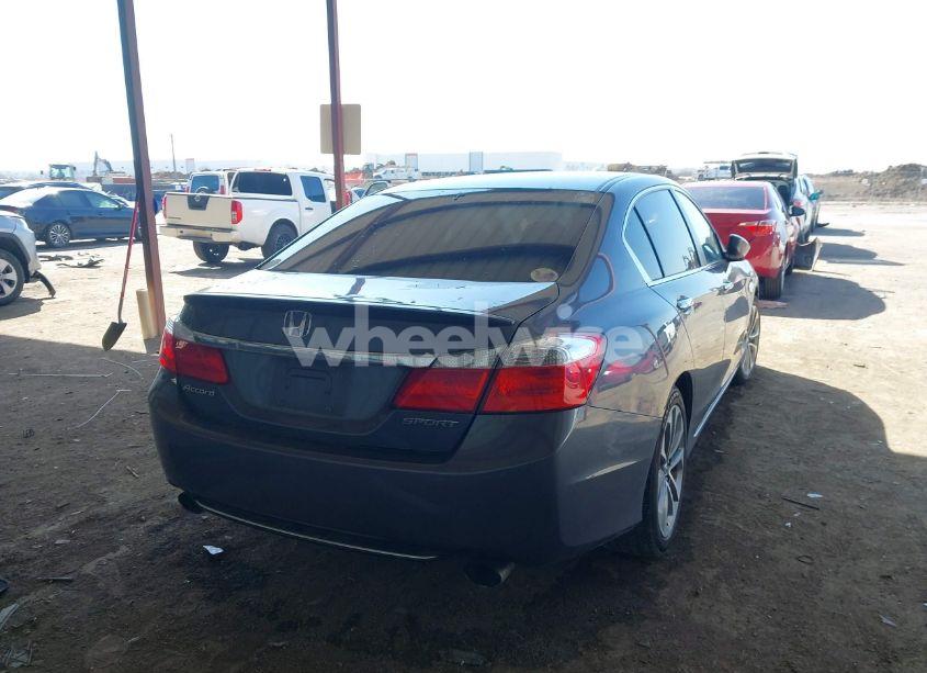 Photo 4 of 2013 Honda Accord SPORT (VIN 1HGCR2F50DA025113)