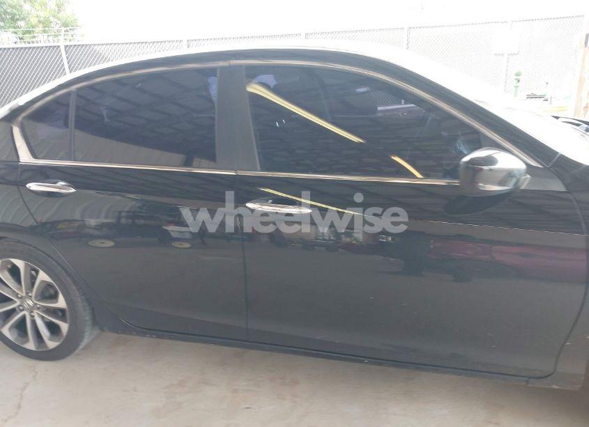 Photo 13 of 2013 Honda Accord SPORT (VIN 1HGCR2F50DA073677)
