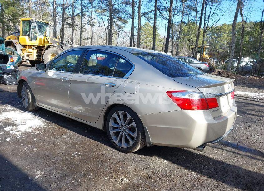 Photo 3 of 2013 Honda Accord SPORT (VIN 1HGCR2F50DA086123)