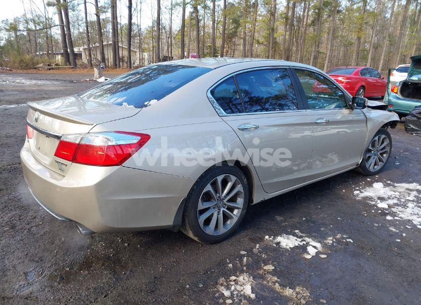 Photo 4 of 2013 Honda Accord SPORT (VIN 1HGCR2F50DA086123)