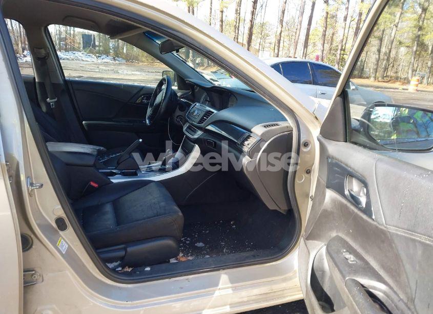 Photo 5 of 2013 Honda Accord SPORT (VIN 1HGCR2F50DA086123)