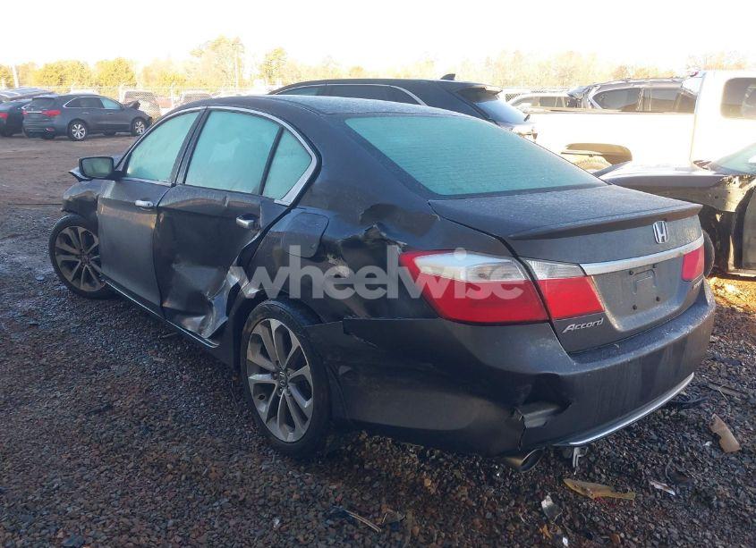 Photo 3 of 2013 Honda Accord SPORT (VIN 1HGCR2F50DA097283)