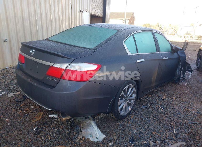 Photo 4 of 2013 Honda Accord SPORT (VIN 1HGCR2F50DA097283)