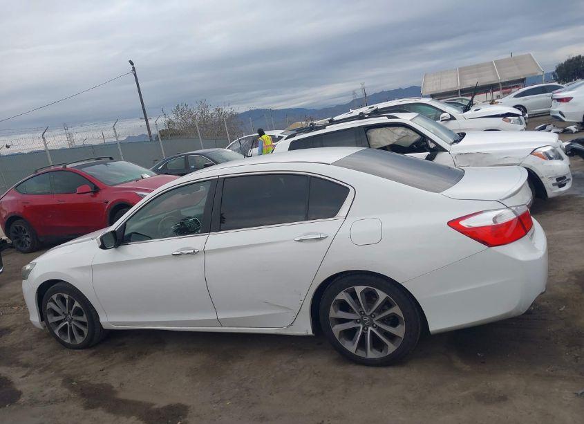 Photo 14 of 2013 Honda Accord SPORT (VIN 1HGCR2F50DA141668)