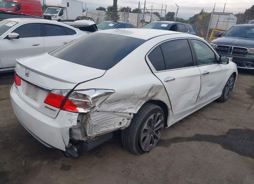 Photo 4 of 2013 Honda Accord SPORT (VIN 1HGCR2F50DA141668)