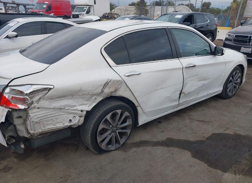 Photo 6 of 2013 Honda Accord SPORT (VIN 1HGCR2F50DA141668)