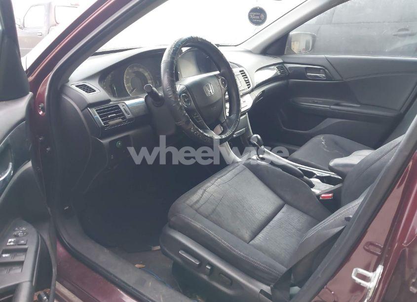 Photo 5 of 2013 Honda Accord SPORT (VIN 1HGCR2F50DA242452)