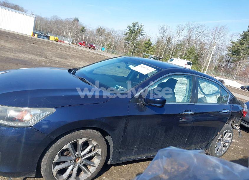Photo 15 of 2013 Honda Accord SPORT (VIN 1HGCR2F50DA250180)