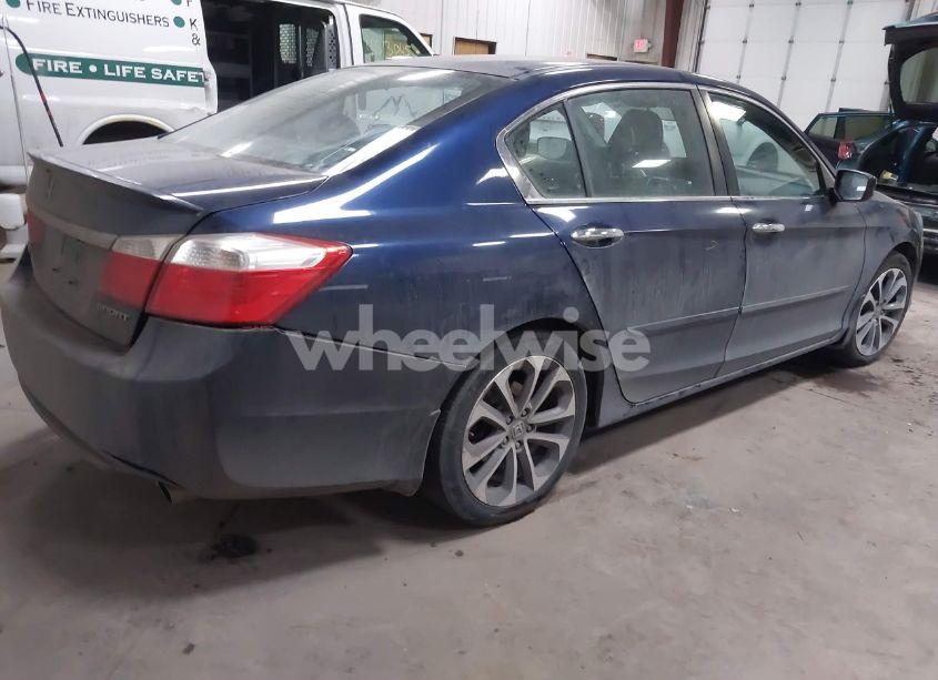 Photo 4 of 2013 Honda Accord SPORT (VIN 1HGCR2F50DA271336)