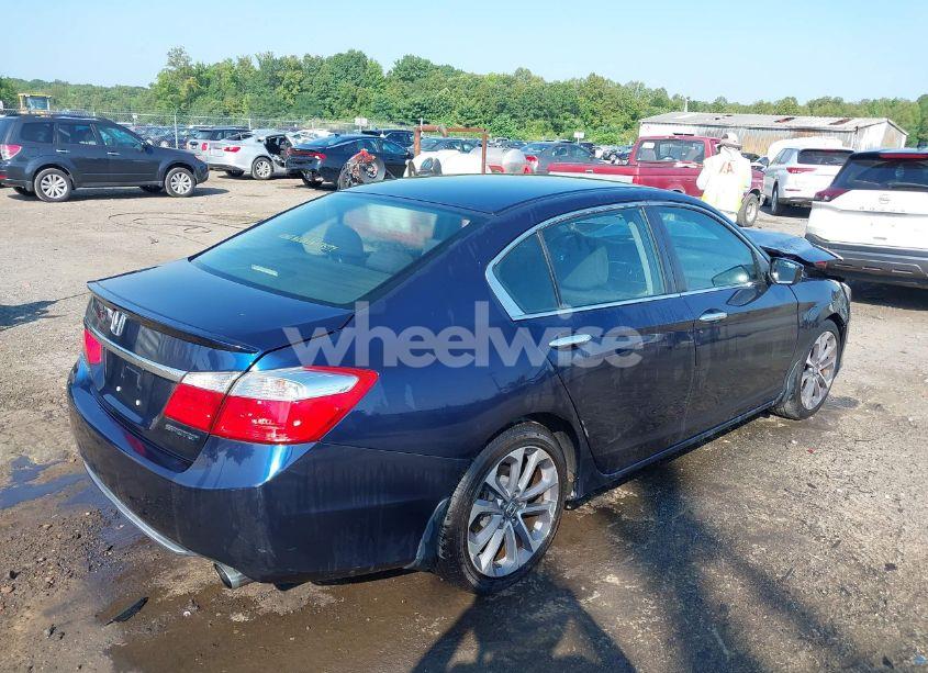Photo 4 of 2014 Honda Accord SPORT (VIN 1HGCR2F50EA052152)