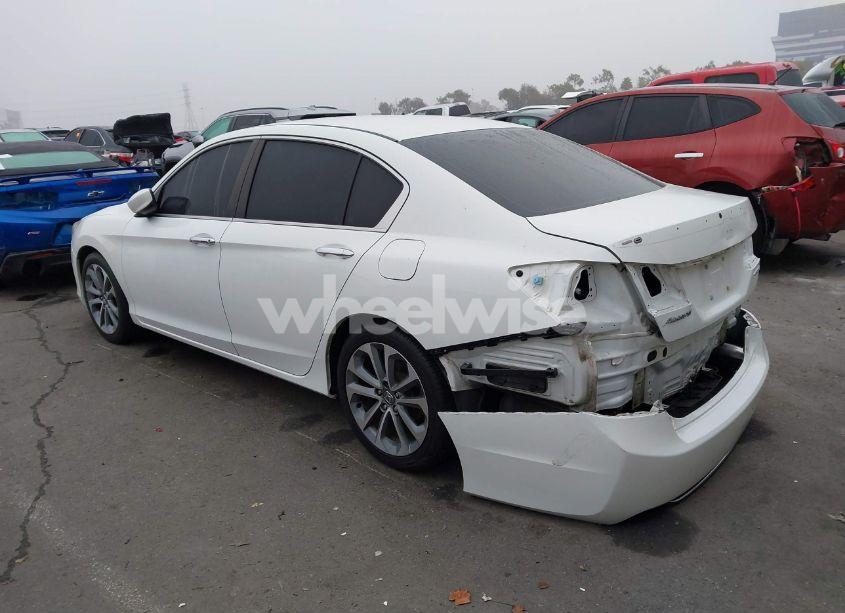 Photo 3 of 2014 Honda Accord SPORT (VIN 1HGCR2F50EA158293)