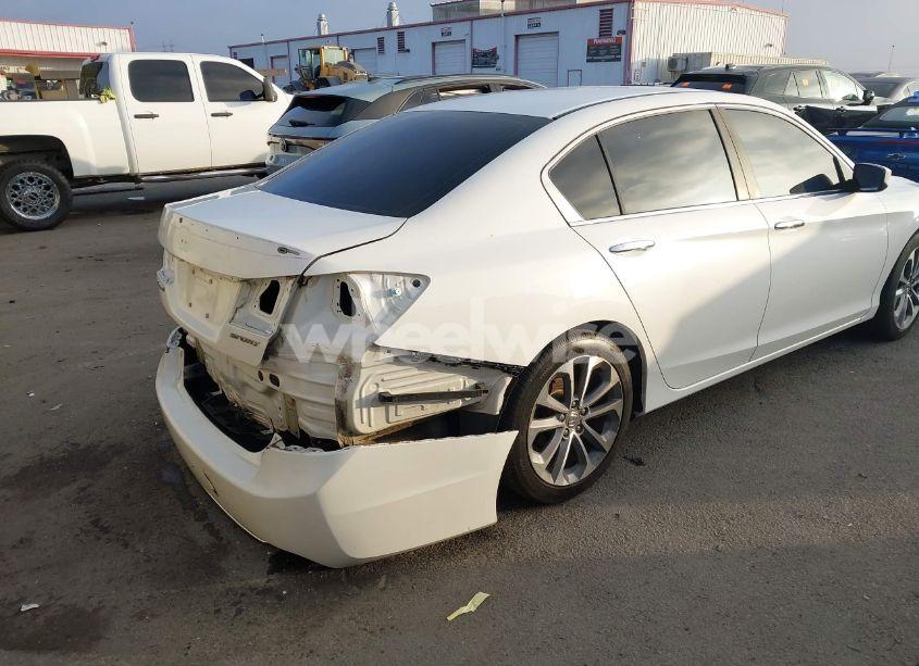 Photo 4 of 2014 Honda Accord SPORT (VIN 1HGCR2F50EA158293)