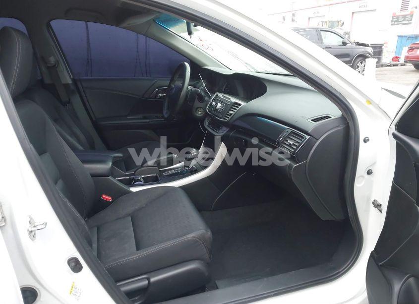 Photo 5 of 2014 Honda Accord SPORT (VIN 1HGCR2F50EA158293)