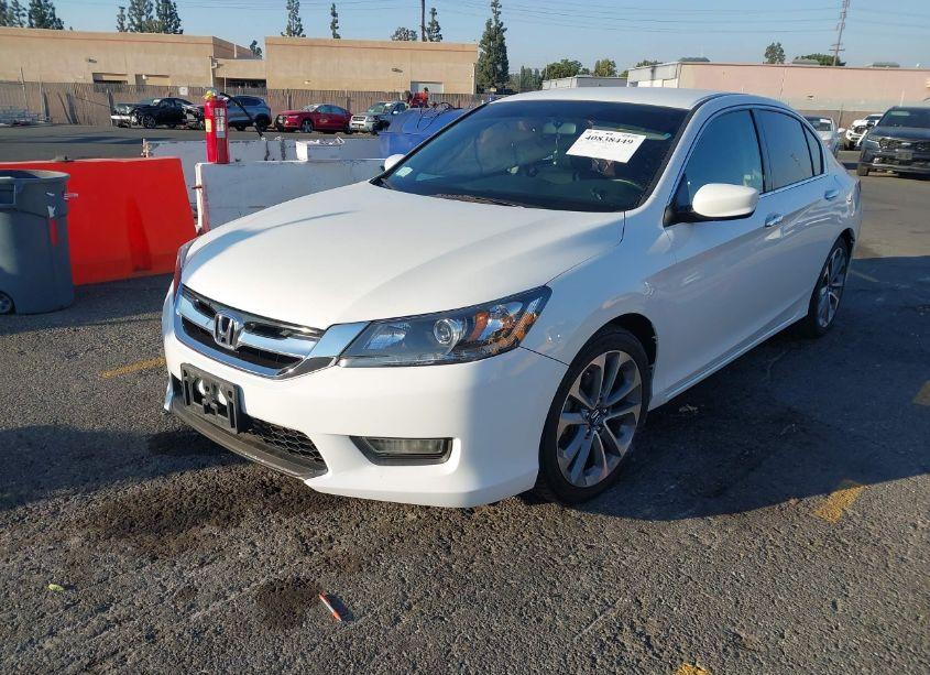 Photo 2 of 2014 Honda Accord SPORT (VIN 1HGCR2F50EA190189)