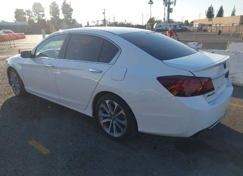 Photo 3 of 2014 Honda Accord SPORT (VIN 1HGCR2F50EA190189)