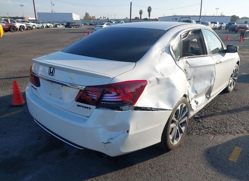 Photo 4 of 2014 Honda Accord SPORT (VIN 1HGCR2F50EA190189)