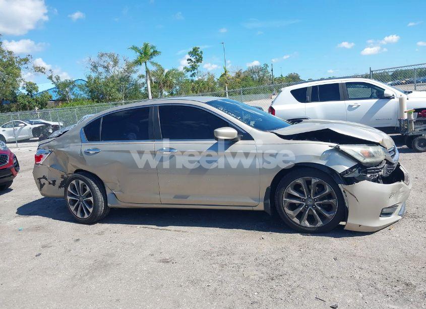 Photo 13 of 2014 Honda Accord SPORT (VIN 1HGCR2F50EA198924)