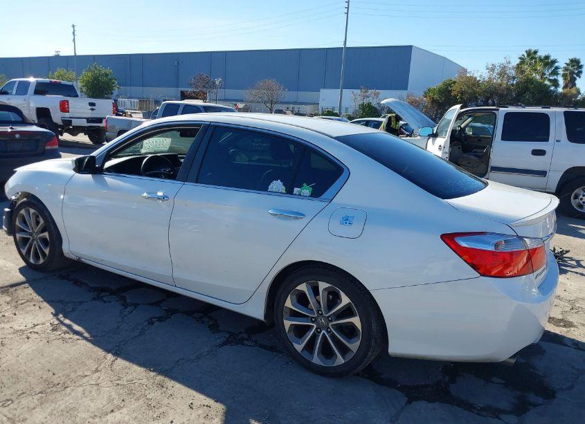 Photo 3 of 2014 Honda Accord SPORT (VIN 1HGCR2F50EA264808)