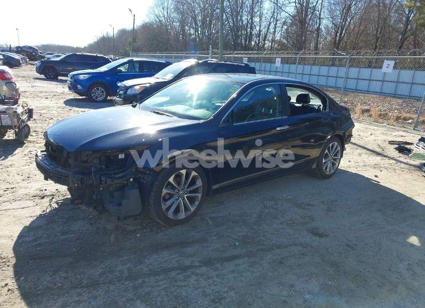 Photo 2 of 2014 Honda Accord SPORT (VIN 1HGCR2F50EA275095)