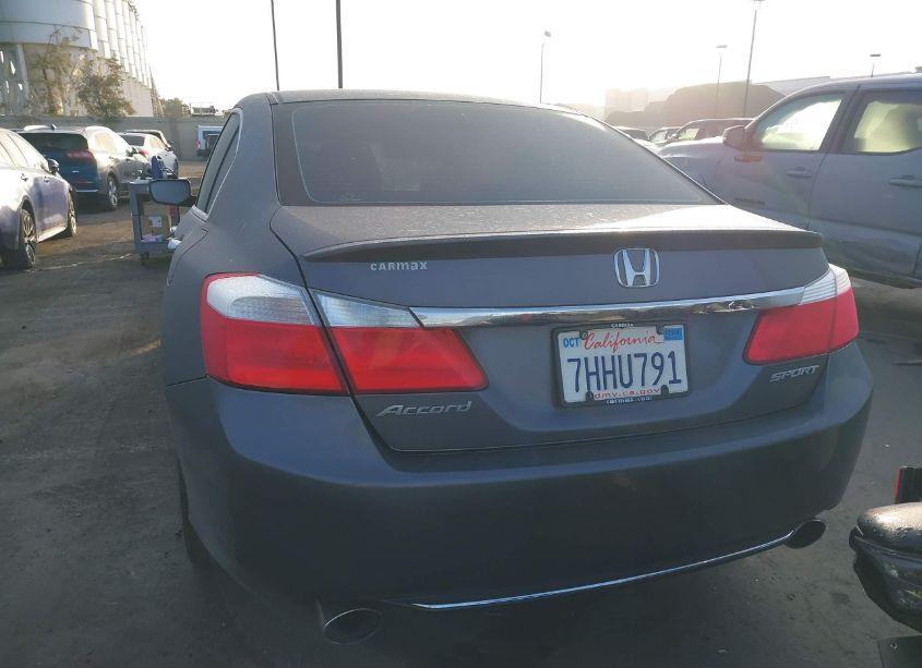 Photo 17 of 2015 Honda Accord SPORT (VIN 1HGCR2F50FA011005)