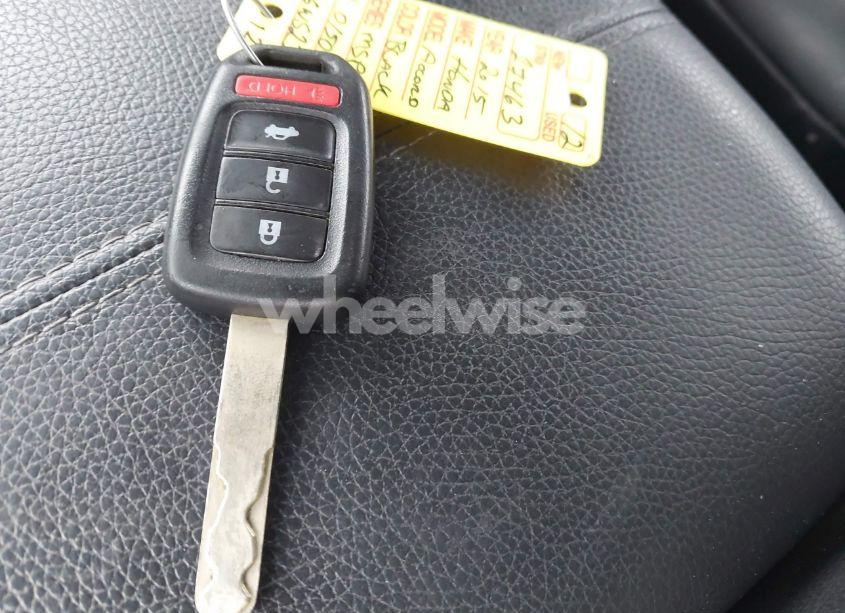 Photo 11 of 2015 Honda Accord SPORT (VIN 1HGCR2F50FA015040)