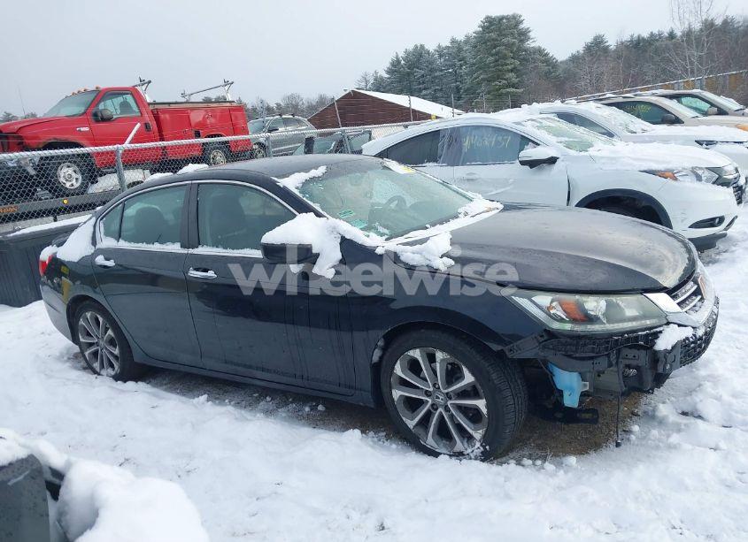 Photo 14 of 2015 Honda Accord SPORT (VIN 1HGCR2F50FA015040)
