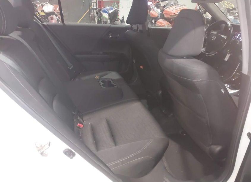 Photo 8 of 2015 Honda Accord SPORT (VIN 1HGCR2F50FA039399)