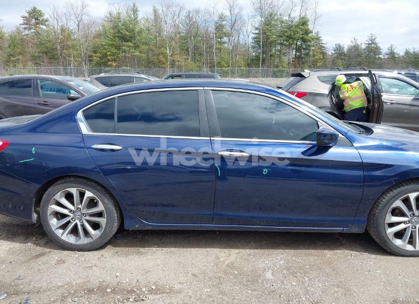 Photo 13 of 2015 Honda Accord SPORT (VIN 1HGCR2F50FA075660)