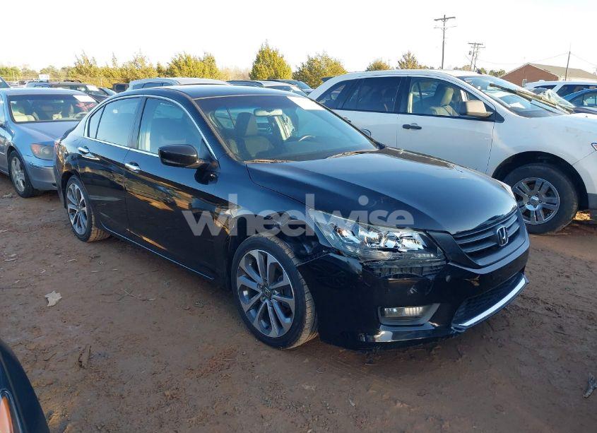 2015 Honda Accord SPORT (VIN 1HGCR2F50FA097433) main photo