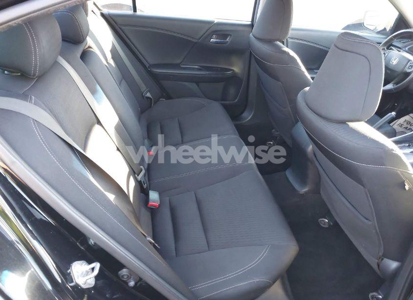 Photo 8 of 2015 Honda Accord SPORT (VIN 1HGCR2F50FA097433)