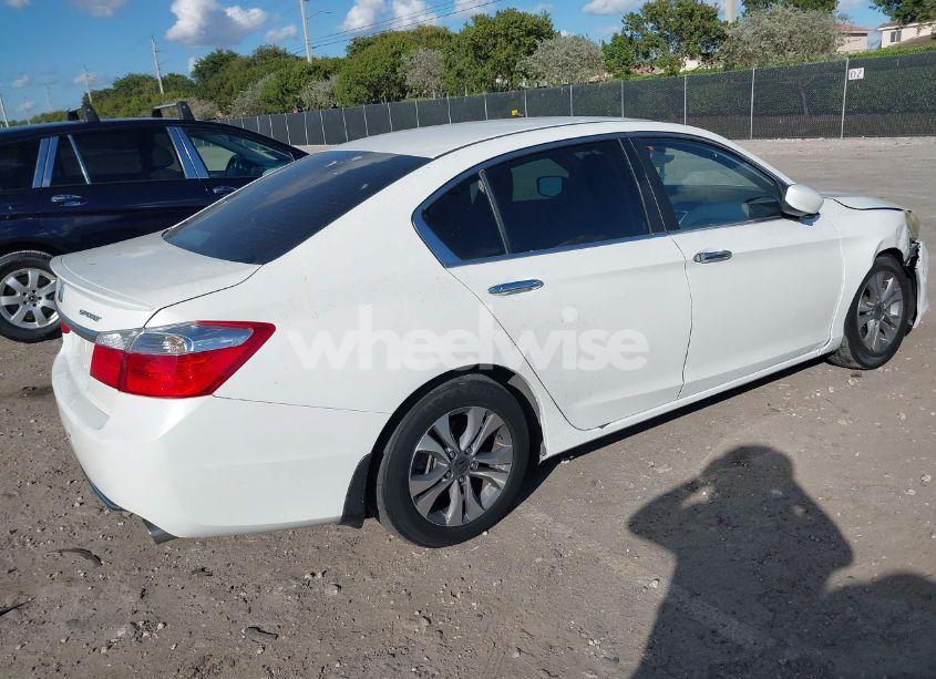 Photo 4 of 2015 Honda Accord SPORT (VIN 1HGCR2F50FA104283)