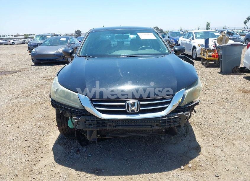 Photo 13 of 2015 Honda Accord SPORT (VIN 1HGCR2F50FA119852)