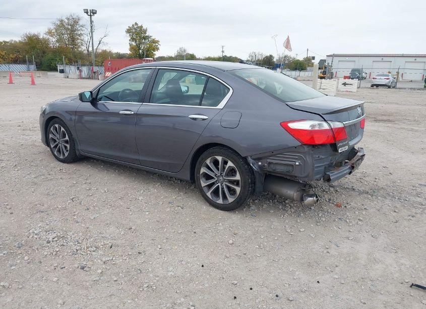 Photo 3 of 2015 Honda Accord SPORT (VIN 1HGCR2F50FA121276)