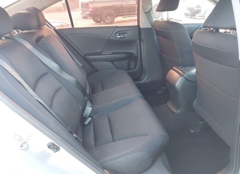 Photo 8 of 2015 Honda Accord SPORT (VIN 1HGCR2F50FA151281)