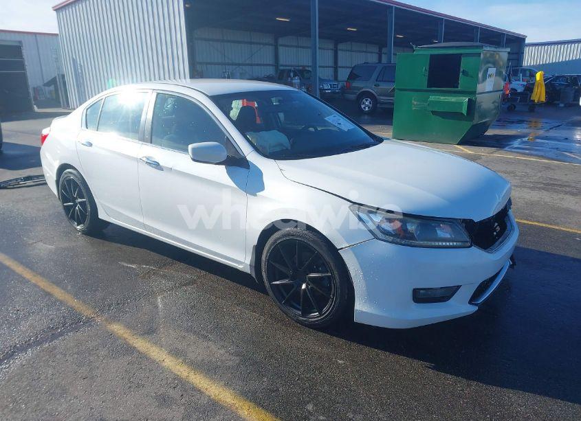 2015 Honda Accord SPORT (VIN 1HGCR2F50FA159557) main photo