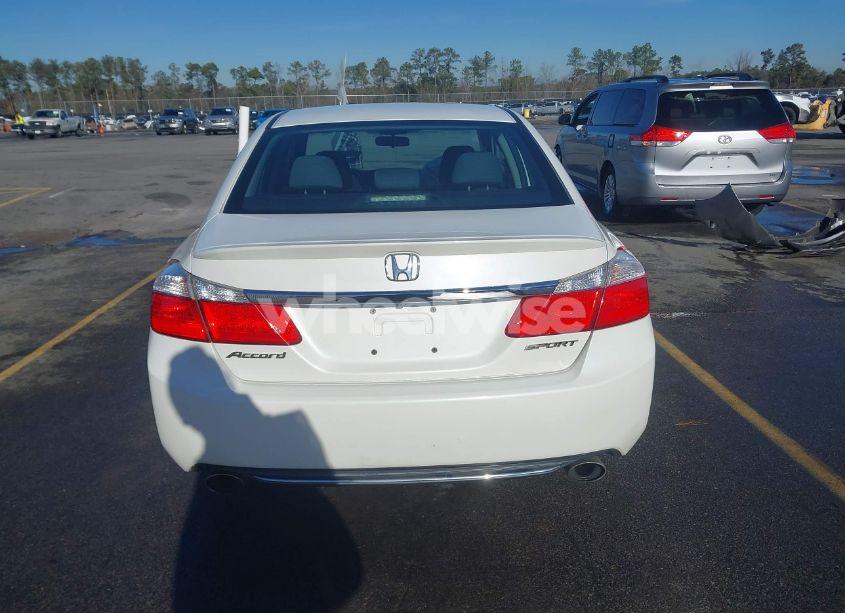 Photo 16 of 2015 Honda Accord SPORT (VIN 1HGCR2F50FA159557)