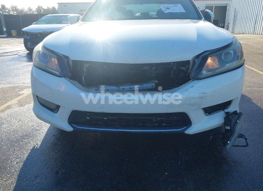 Photo 6 of 2015 Honda Accord SPORT (VIN 1HGCR2F50FA159557)