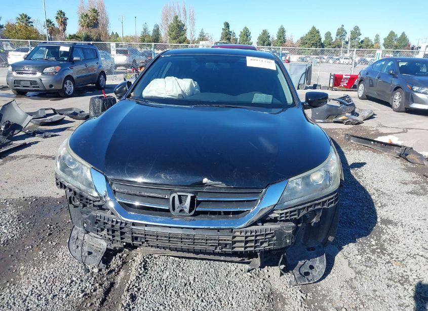 Photo 13 of 2015 Honda Accord SPORT (VIN 1HGCR2F50FA196463)