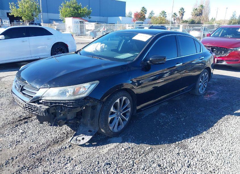 Photo 2 of 2015 Honda Accord SPORT (VIN 1HGCR2F50FA196463)