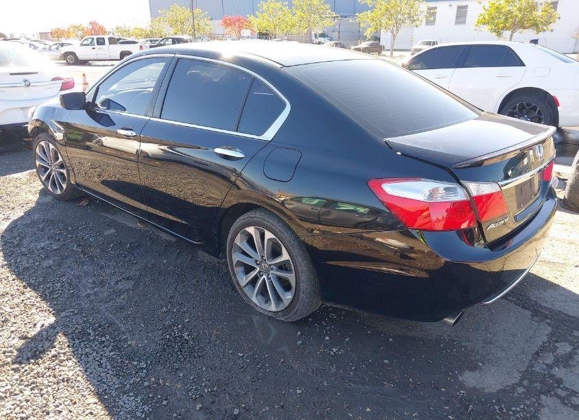 Photo 3 of 2015 Honda Accord SPORT (VIN 1HGCR2F50FA196463)